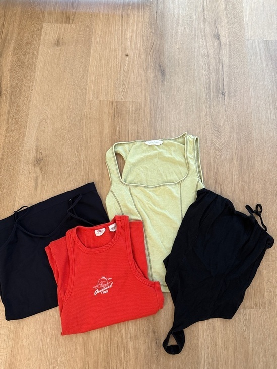 Tops - Bundle of 4 Tops